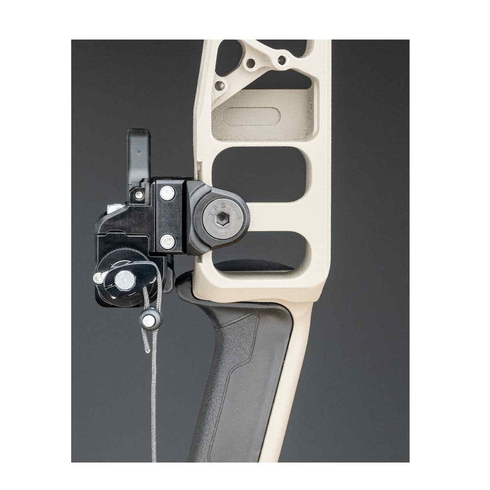 Hamskea Everest Rest with Mathews Bracket