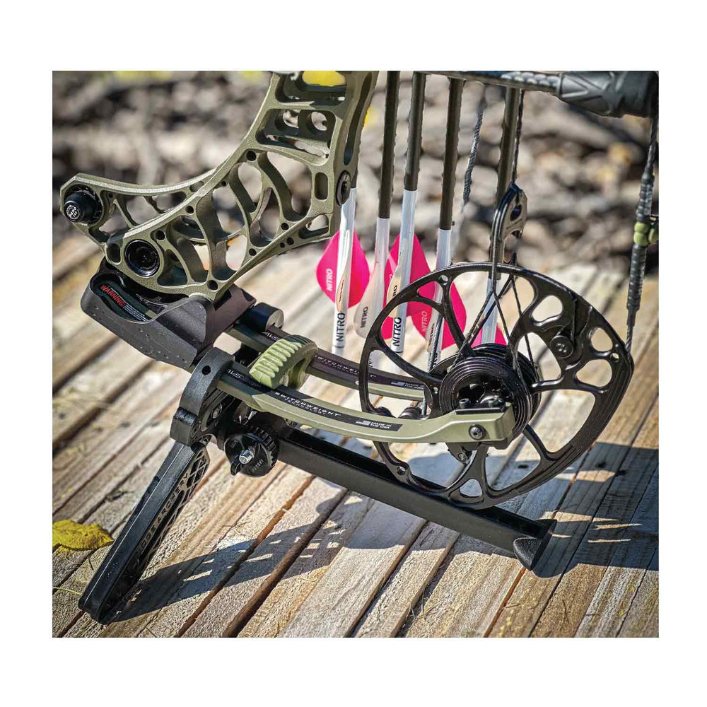 Pine Ridge Kwik Stand Tri-Pod Bow Support and Kwik Stand