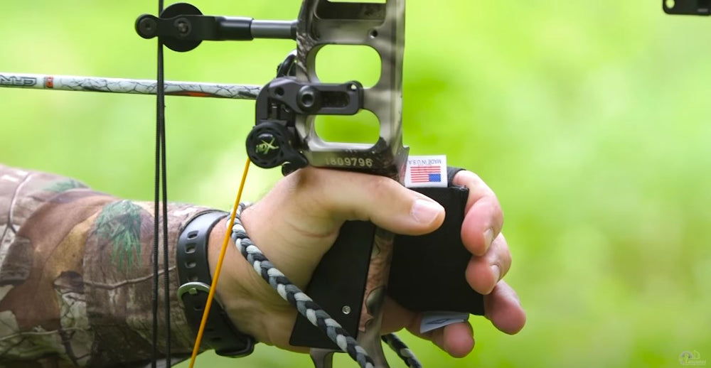 Bowhunting Tech Tip: Proper Bow Grip