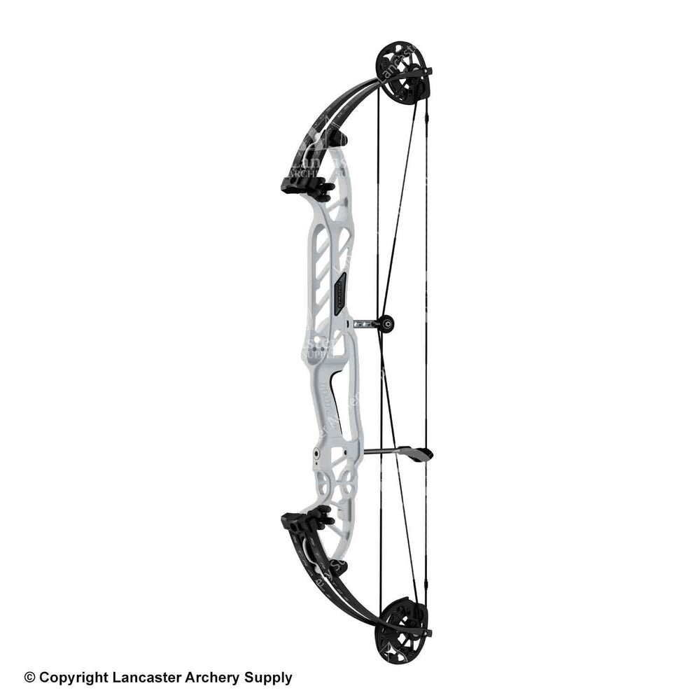 Hoyt Stratos 36 Compound Target Bow (HBT #2 cam, RH, 60lbs)