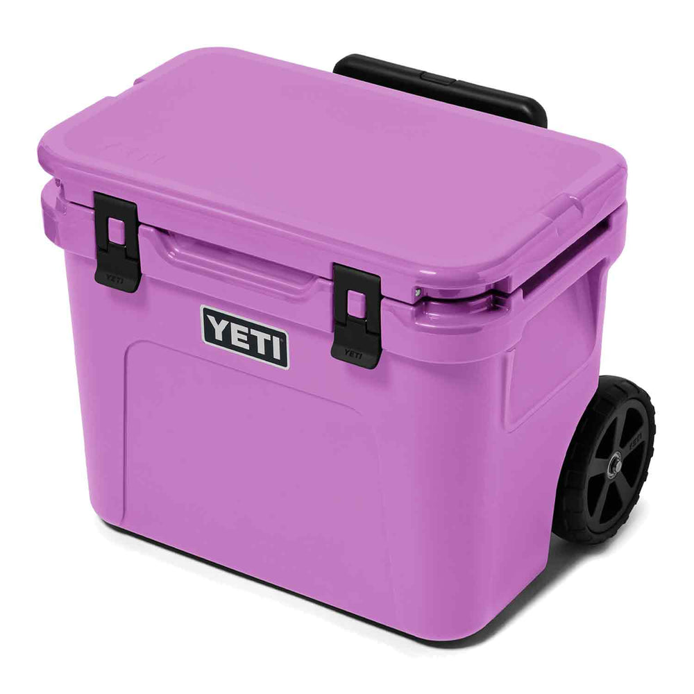 Yeti Roadie 32 Wheeled Cooler