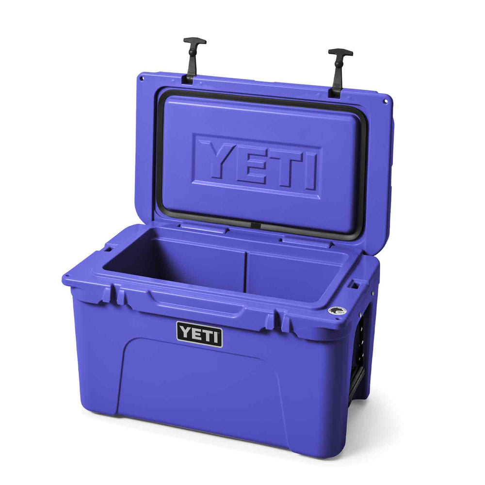 YETI Tundra 45 Hard Cooler (Limited Edition Ultramarine Violet)