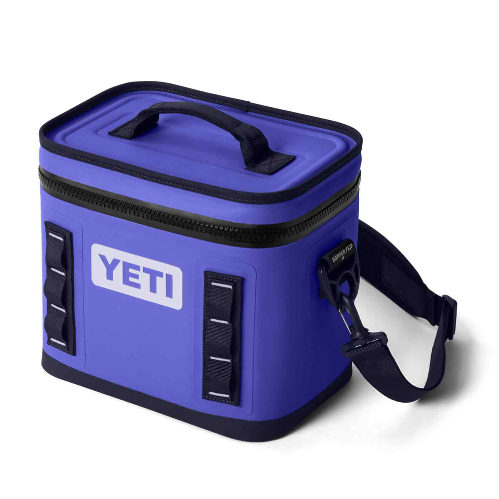 YETI Hopper Flip 8 Soft Cooler (Limited Edition Ultramarine Violet)