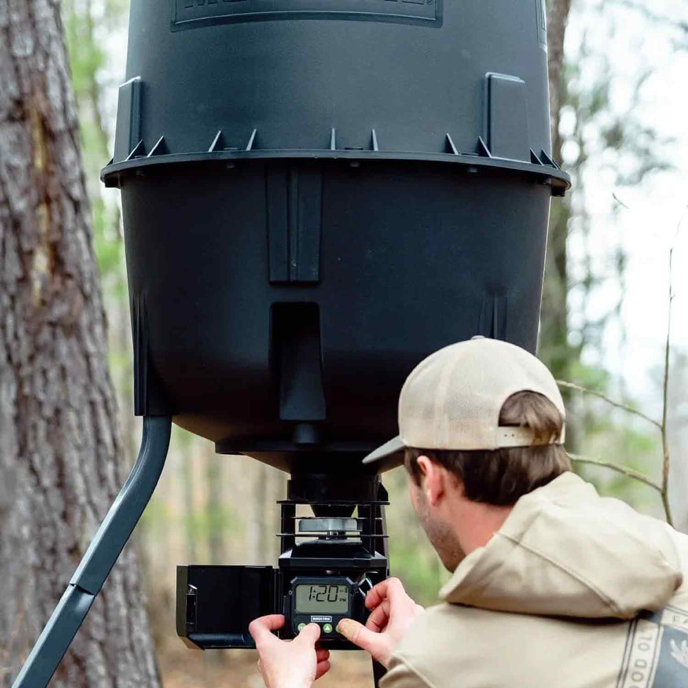Moultrie 250lb Pro III Deer Feeder
