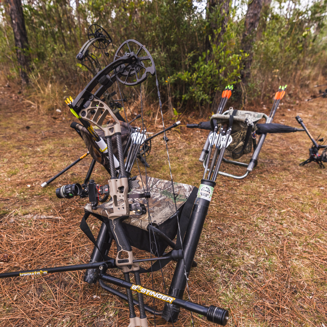 Hartebeest 3D target with 23/64 and 25/64 size arrows