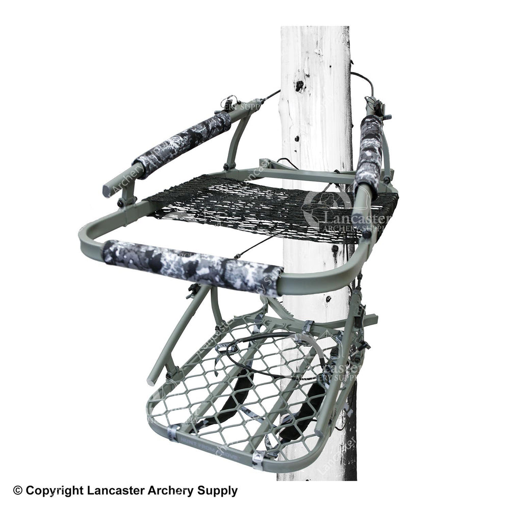 Hawk Ultra light Climbing Treestand
